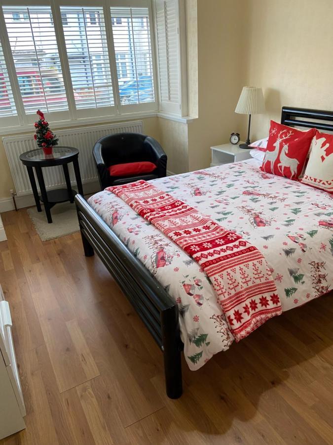 Streatham Common Bed & Breakfast London Bagian luar foto