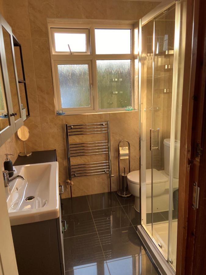 Streatham Common Bed & Breakfast London Bagian luar foto