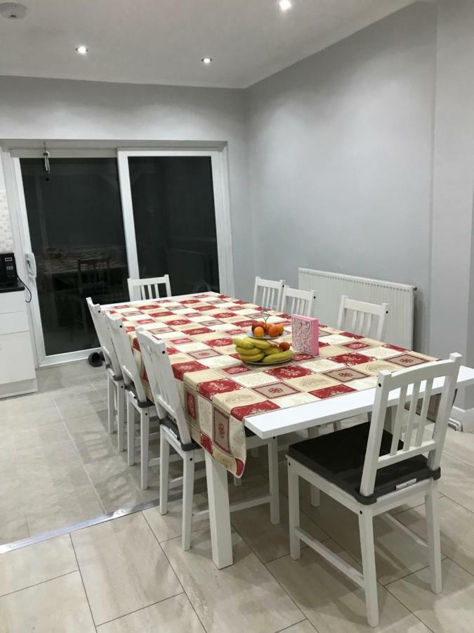 Streatham Common Bed & Breakfast London Bagian luar foto