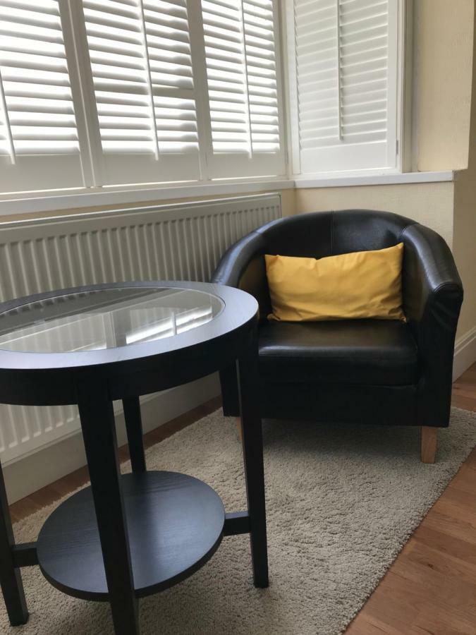 Streatham Common Bed & Breakfast London Bagian luar foto